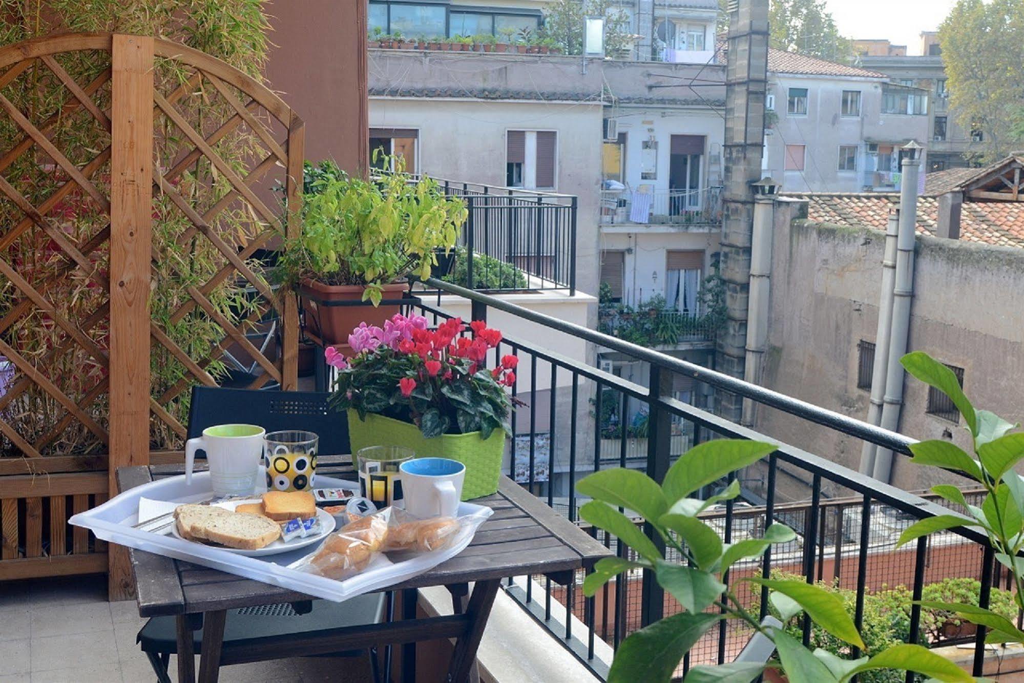 B&B Zen Trastevere Рим Екстер'єр фото